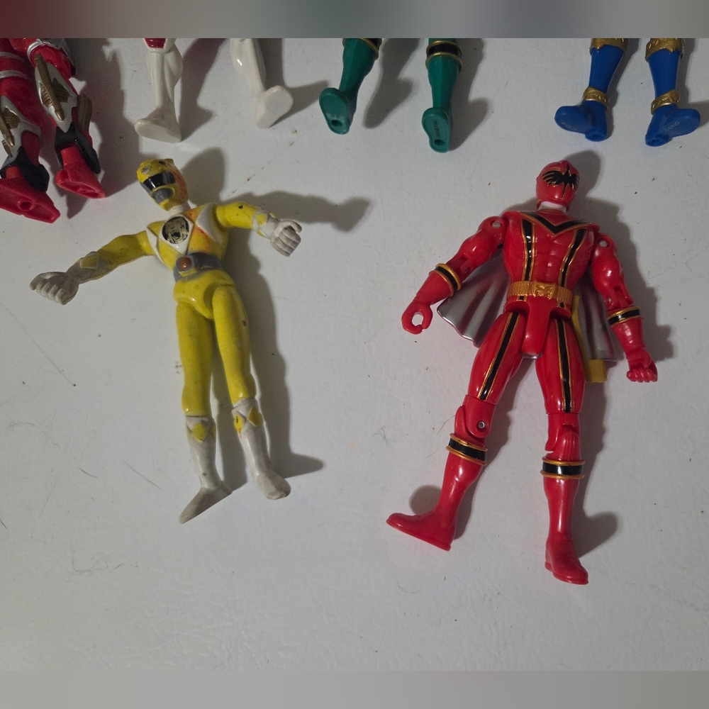 Power Rangers Mixed Collection Lot Of 10 - Picture 8 of 9